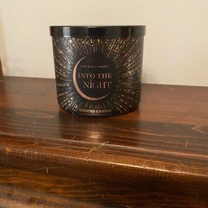 Bath and Body Works 3 wick Candle